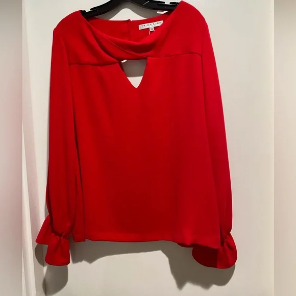 NWT Trina Turk Ayako Coral Red keyhole twist neck blouse XL - Picture 2 of 6